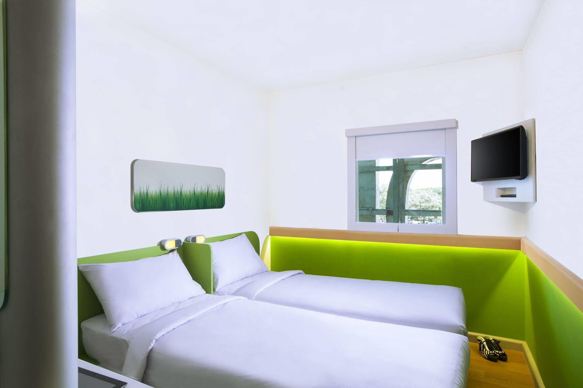 Cordia Hotel Makassar Airport Mandai Eksteriør bilde